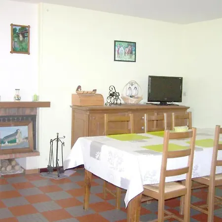 Сasa de vacaciones Charmante Fermette Renovee Avec Terrasse Privative Et Velos, 2 Chambres, Proche Le Lude - Fr-1-410-155