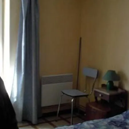 Charmante Fermette Renovee Avec Terrasse Privative Et Velos, 2 Chambres, Proche Le Lude - Fr-1-410-155 * La Chapelle-aux-Choux