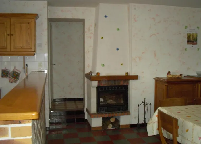 Charmante Fermette Rénovée Avec Terrasse Privative Et Vélos, 2 Chambres, Proche Le Lude - Fr-1-410-155 Hébergement de vacances